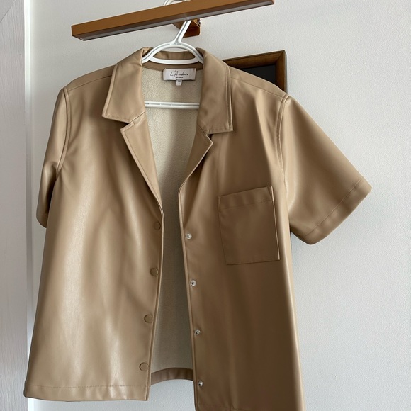 L’Academie Kelly Blouse in Beige (Size small) - Picture 2 of 6